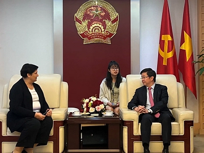 Intersputnik Develops Cooperation with Viet Nam